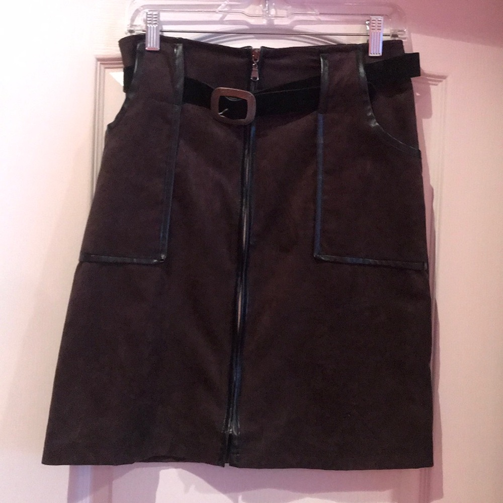 Pencil skirt